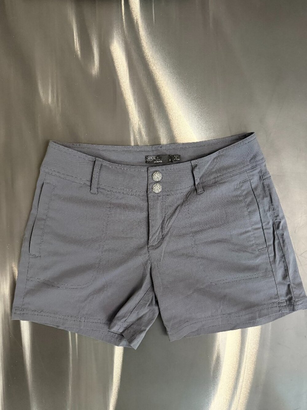 Prana Revenna short